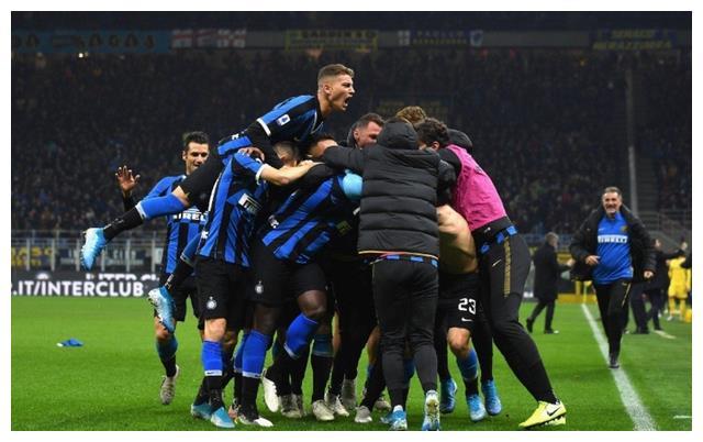  都灵黑马本色尽显，主场逼平卫冕冠军那不勒斯